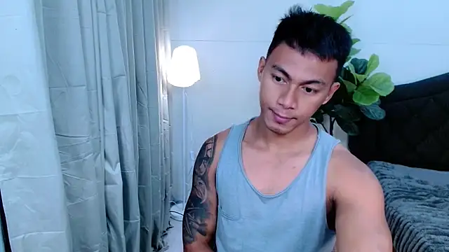 PinooyMilker online show from June 1, 2:24 am