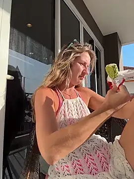 EvvaMur online show from November 29, 9:01 am