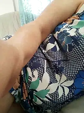 Snapshot of zerdaliii chatting on September 24, 8:17 am zerdaliii online show from September 24, 8:17 am