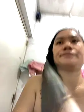 wildpussycat69 online show from October 2, 4:30 am