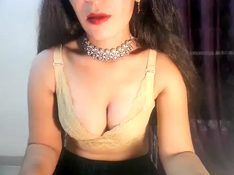 strip sajnii online show from September 11, 5:07 am