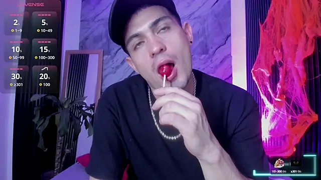 Snapshot of William_Steel_ chatting on October 4, 11:30 am William Steel  online show from October 4, 11:30 am