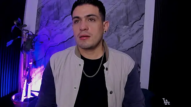 Snapshot of William_Steel_ chatting on November 4, 3:38 am William Steel  online show from November 4, 3:38 am