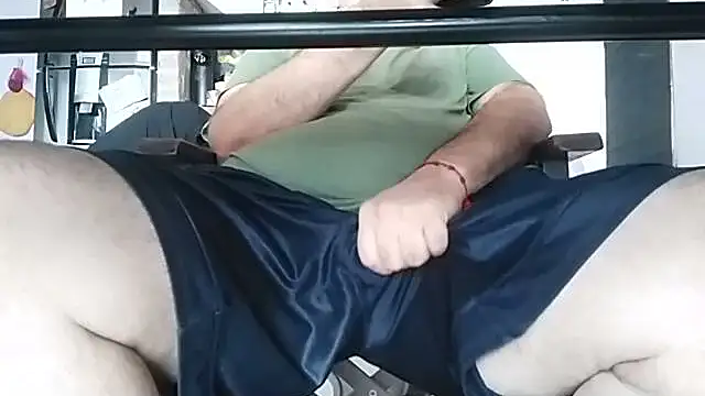 Snapshot of BabyBearMilk chatting on February 25, 4:27 pm BabyBearMilk online show from February 25, 4:27 pm