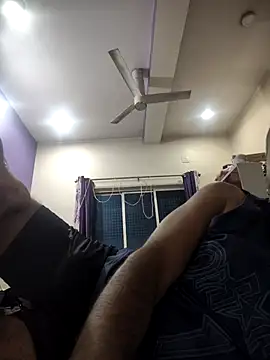 Snapshot of thelastsaintt chatting on November 4, 7:57 pm thelastsaintt online show from November 4, 7:57 pm