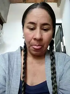 Nala1986 online show from September 25, 1:59 pm