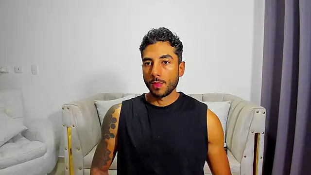 MARC THOMPSON  online show from September 30, 11:48 am