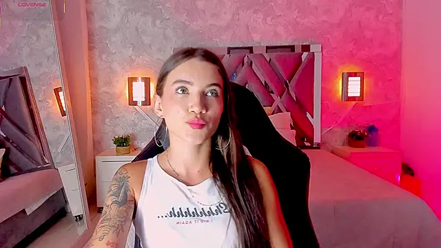 aitana baker  online show from January 9, 3:42 am