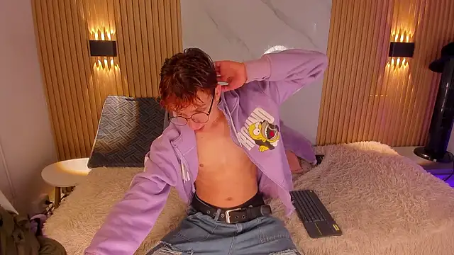 IM DAREN online show from March 25, 3:34 am