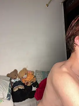 IM DAREN online show from May 19, 6:42 am