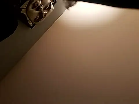 Snapshot of djcarey369159 chatting on March 13, 1:34 am djcarey369159 online show from March 13, 1:34 am