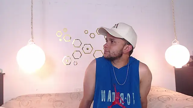 Snapshot of Provincute chatting on September 14, 4:00 am Provincute online show from September 14, 4:00 am