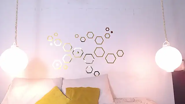 Snapshot of Provincute chatting on September 22, 2:35 am Provincute online show from September 22, 2:35 am