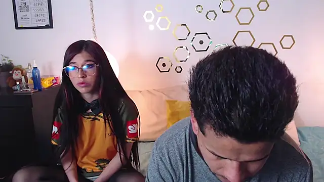 Snapshot of Provincute chatting on October 15, 3:28 am Provincute online show from October 15, 3:28 am