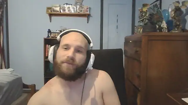 Snapshot of PDrents chatting on October 19, 2:23 am PDrents online show from October 19, 2:23 am