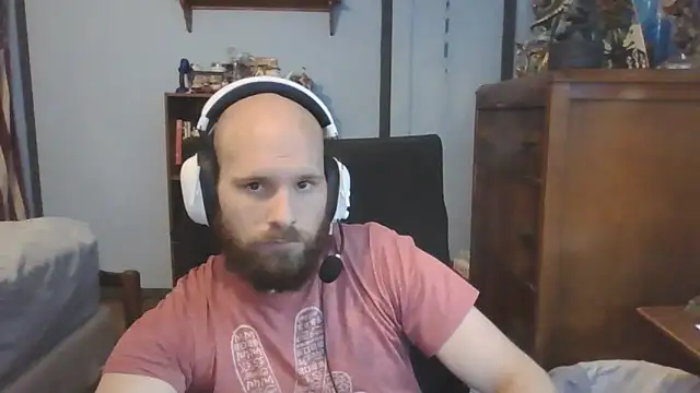 Snapshot of PDrents chatting on October 26, 5:30 pm PDrents online show from October 26, 5:30 pm