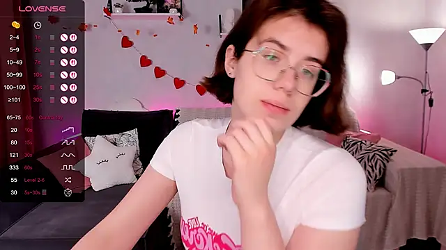 BellaCaress online show from November 28, 2:25 am