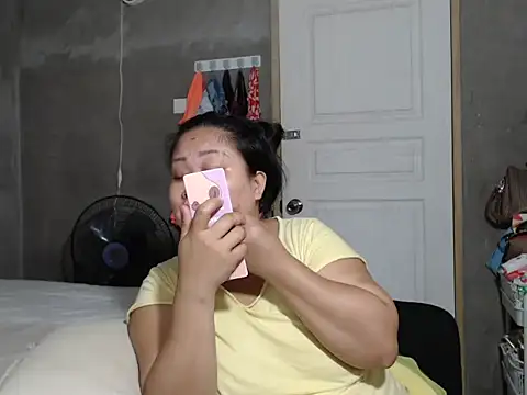 jengrey online show from December 19, 11:56 pm