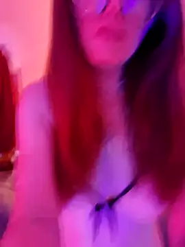 Snapshot of NovaVade chatting on November 26, 7:20 am NovaVade online show from November 26, 7:20 am