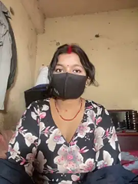 Snapshot of Priyasingh755 chatting on June 16, 12:19 pm Priyasingh755 online show from June 16, 12:19 pm
