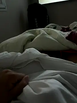 Snapshot of imed692 chatting on September 24, 8:39 am imed692 online show from September 24, 8:39 am