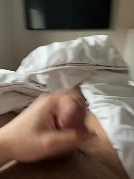 Snapshot of imed692 chatting on January 12, 12:10 pm imed692 online show from January 12, 12:10 pm