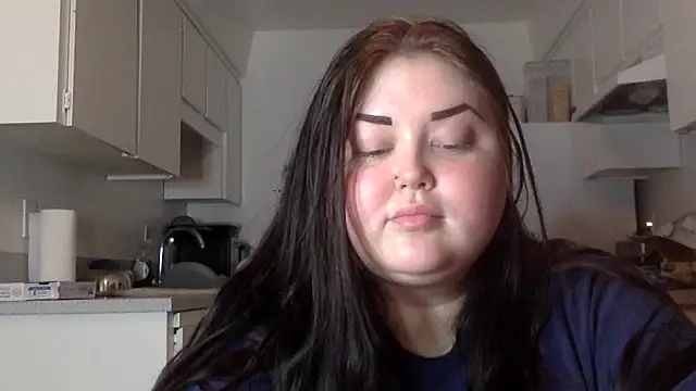 JJbaby1 online show from September 21, 9:44 am