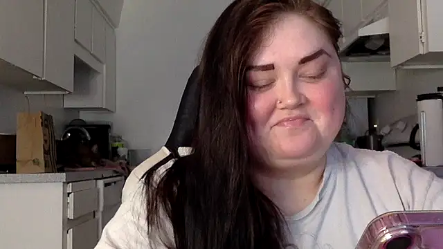 JJbaby1 online show from October 21, 6:52 pm