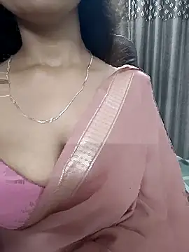 Snapshot of SEEMA_127 chatting on September 10, 4:01 am SEEMA 127 online show from September 10, 4:01 am