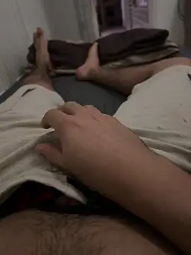 Snapshot of niwarou chatting on October 3, 4:48 pm niwarou online show from October 3, 4:48 pm