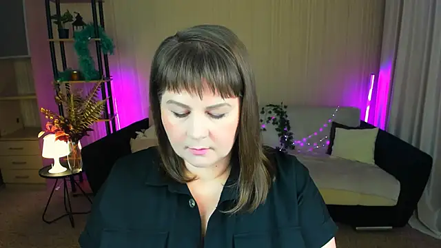 Snapshot of CrystaalStaar chatting on September 8, 6:18 pm CrystaalStaar online show from September 8, 6:18 pm