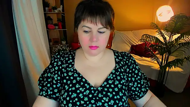 CrystaalStaar online show from March 6, 4:53 am