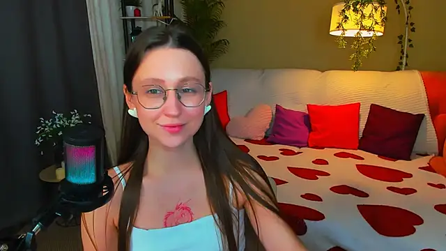 YourLovellyStory online show from March 22, 11:46 am