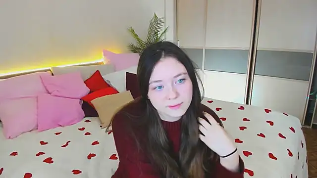 AlluringLookk online show from March 19, 4:44 pm