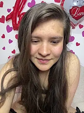 Emilyybennet  online show from February 21, 4:46 am