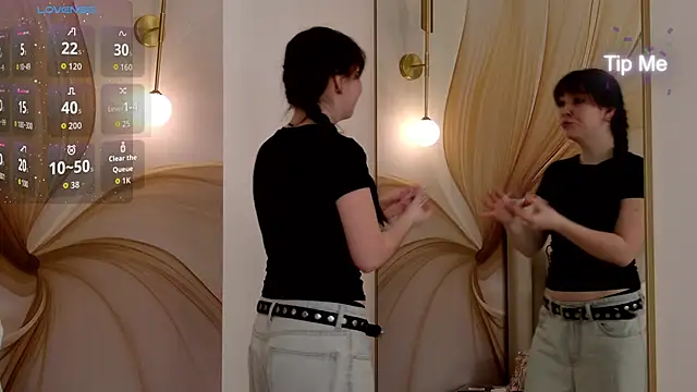 Snapshot of VanessaFields chatting on February 15, 2:58 pm VanessaFields online show from February 15, 2:58 pm