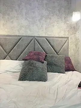 Snapshot of Im_Manu chatting on March 19, 8:24 pm Im Manu online show from March 19, 8:24 pm