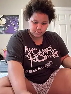 chocolate bella online show from September 28, 3:50 pm