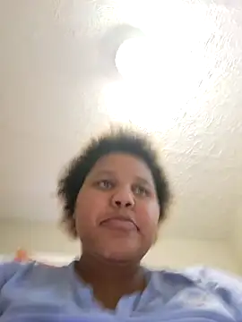 chocolate bella online show from September 30, 8:25 pm