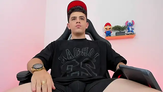 Snapshot of Mikecooper chatting on February 28, 3:51 am Mikecooper online show from February 28, 3:51 am