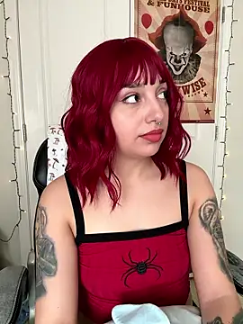 CharmingMaddie online show from January 10, 5:26 pm