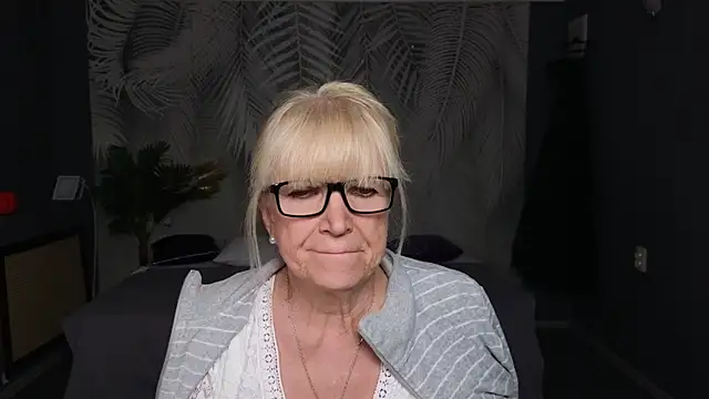 Sabina Ros online show from October 1, 7:14 am