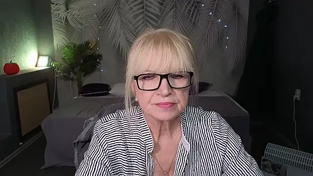 Sabina Ros online show from November 20, 8:14 am