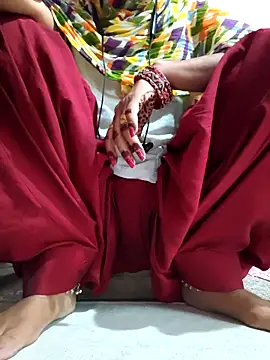 Snapshot of Love-pari077 chatting on October 22, 12:55 am Love-pari077 online show from October 22, 12:55 am