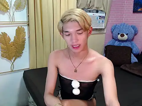 fuckerfriendsxx online show from May 2, 5:34 am