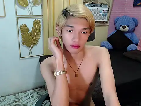 fuckerfriendsxx online show from May 20, 6:08 am
