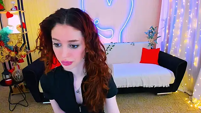 ChristinaConteeree online show from April 27, 3:26 am