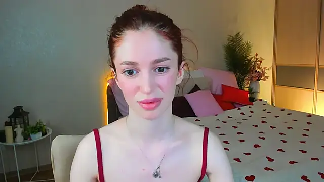 ChristinaConteeree online show from May 15, 5:09 pm