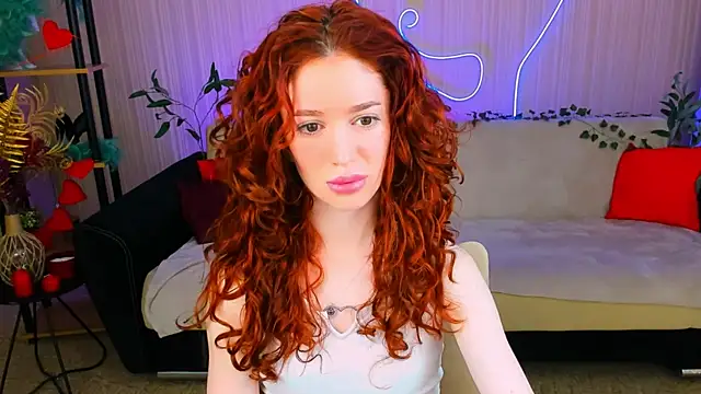 ChristinaConteeree online show from May 20, 3:24 am