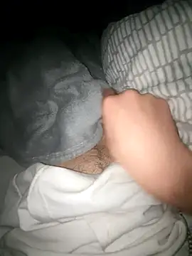 Snapshot of Hornyhrony chatting on September 28, 12:05 am Hornyhrony online show from September 28, 12:05 am